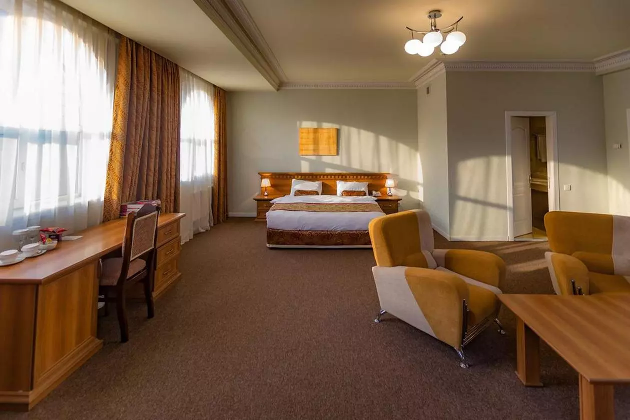 CASPIANPALACE_SHABAVIZ (14).jpg